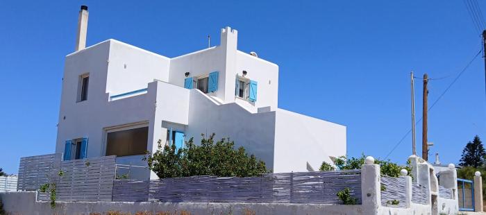 Ellies House