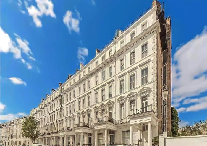 Royal Kensington Apartments