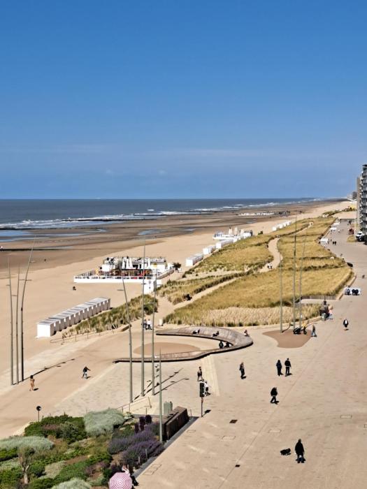 Apartment Westende with Sea View