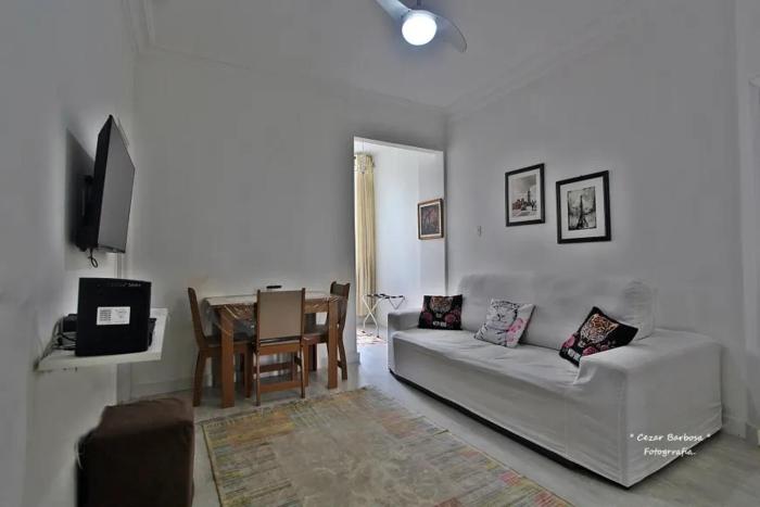 Lindo Apto 2 Quartos Copacabana