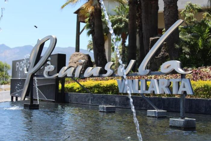 Condos at Peninsula Puerto Vallarta