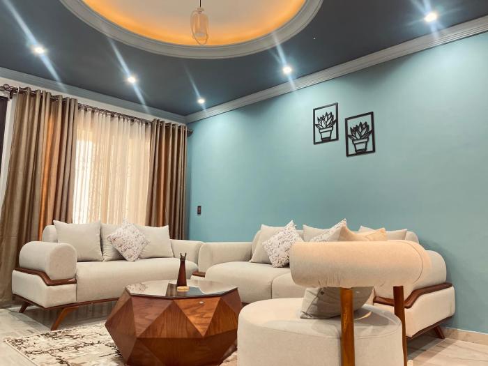 Luxurious apartment for rent, quiet living