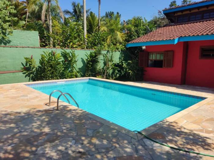 Casa com Piscina e 3 Suítes - Litoral Norte - Boiçucanga