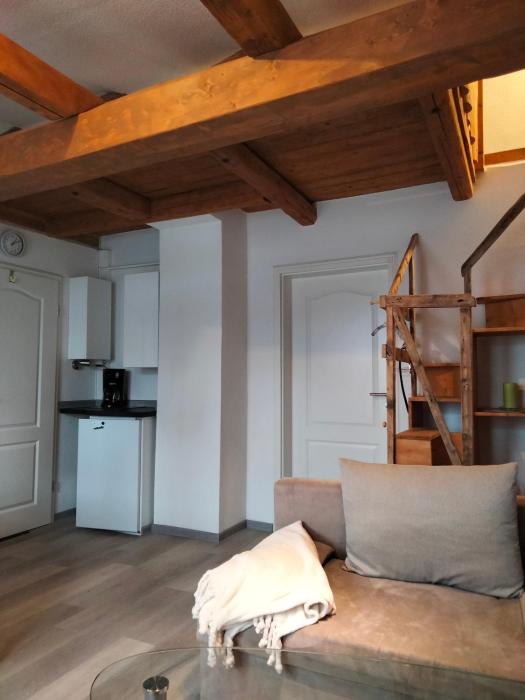 Im Harzer Vogelnest Meisennest