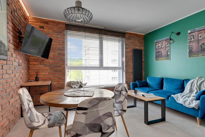 Hello Gdańsk Wałowa Apartment with Parking by Lion Apartments