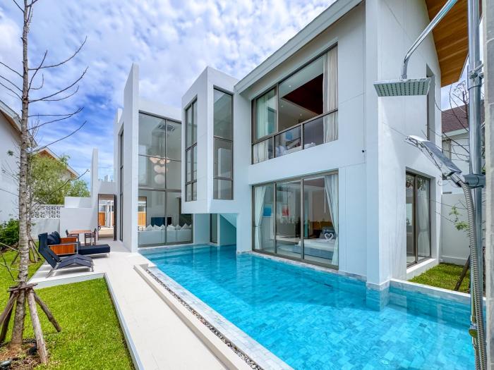 Tropical Living in Private Pool 3BR Villa in New Residence LuxPride 4 L9