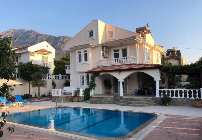 Monte Vİ DE Villa