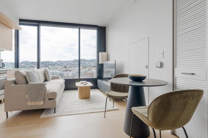 Blueground SoMa rooftop nr Civic Center SFO-1374