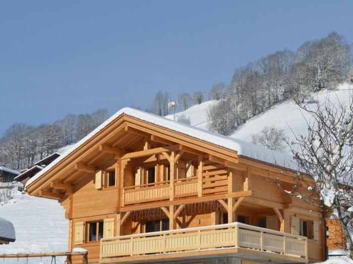Chalet moderne 5 étoiles pour 10 pers. avec parking privé - FR-1-467-93