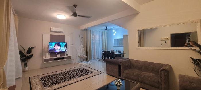 Ana Homestay DAirport