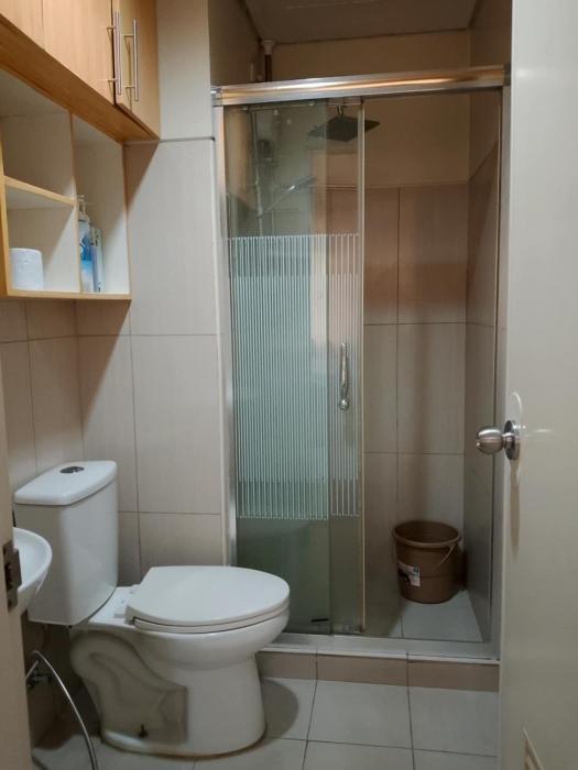 101-2Br-1bed quenn-1single-1-pullout 2 sofa 2-cr pool view with balcony