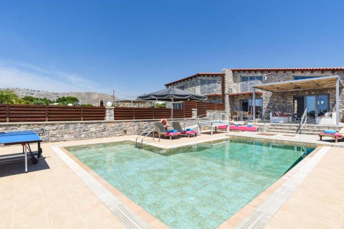 Villa Beatris Seastone by Villa Plus