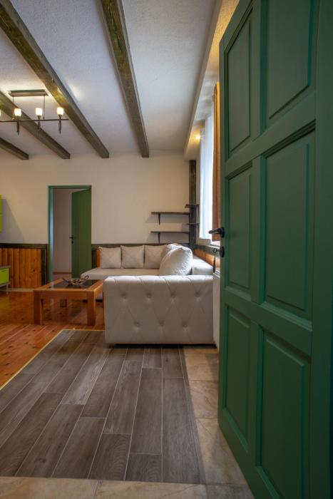 Quiet City Apartments