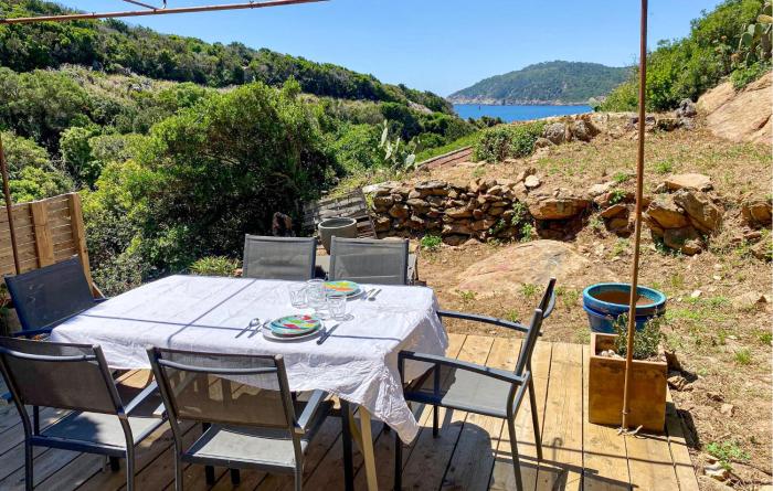 Stunning Home In Ile Du Levant - Hyères With Wifi