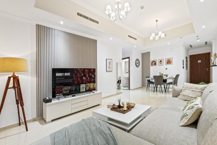 Luxury 1 BR - Walk to Dubai Mall & Burj Khalifa