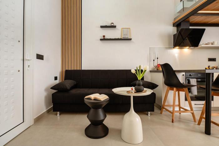 Pnoé- Apartment overlooking the Aegean Sea