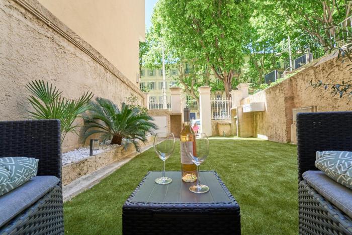 LAzur du Mourillon Plages & extérieur au Mitre