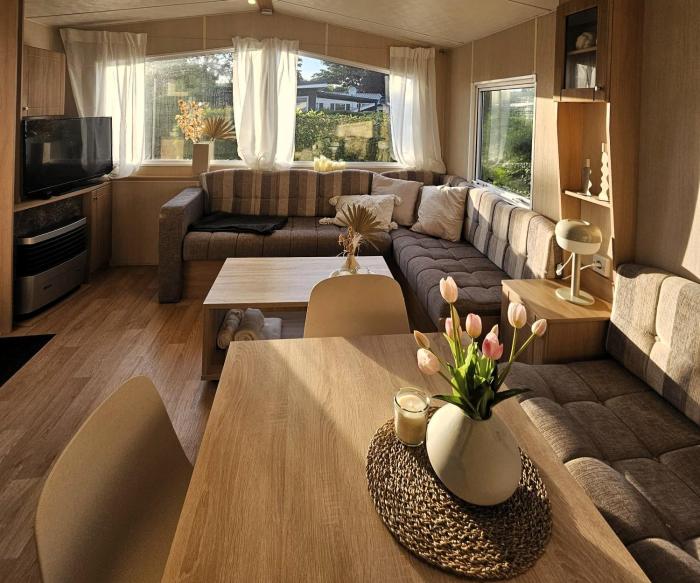 Chalet De VeerWater in Recreatiepark De Veerstal