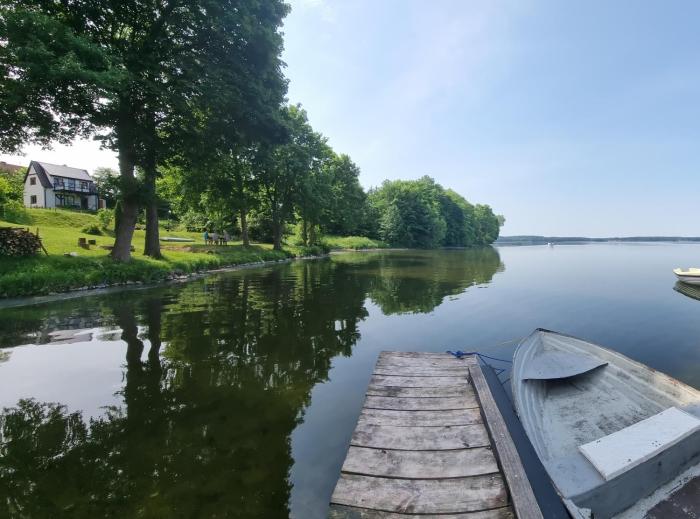 Domek nad jeziorem Gołdopiwo