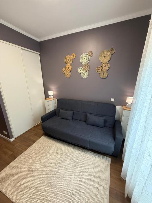 STUDIO 5 min station métro PARIS