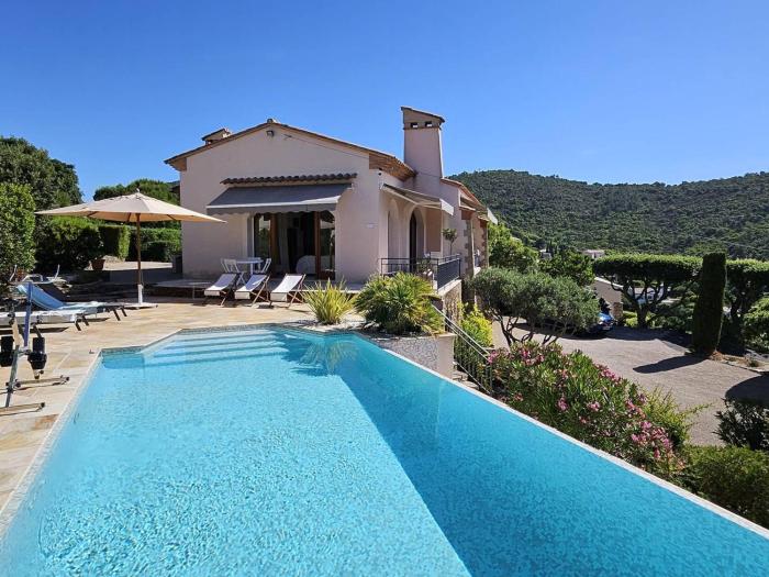 Villa avec piscine privée, climatisation et parking, proche plages aux Issambres - FR-1-768-108