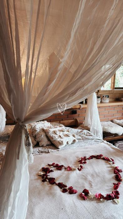 Pasakų namelis dviems su vaizdu į ežerą