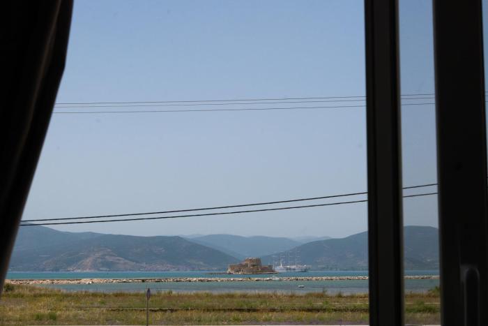 Cozy Grand apartment in Nafplio city