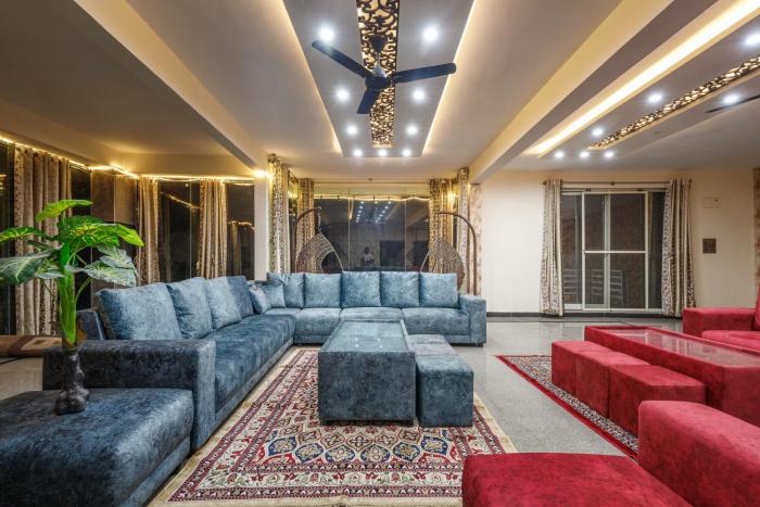 Rustica Villa By StayJade 2 PrivatePools 7BHK