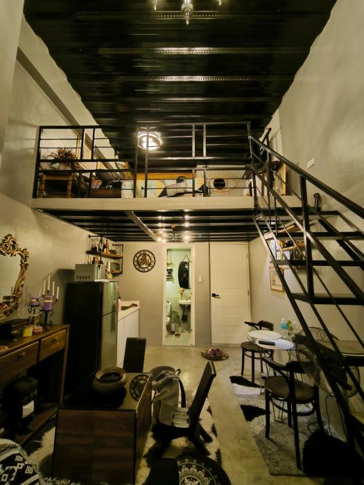 Unit 820 Zamora sky tower