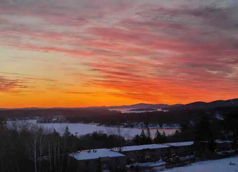 Lakeview Winni Condo with Kitchenette Weirs Beach