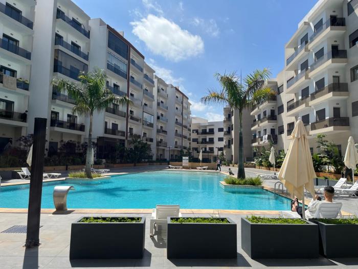 Elegant & Cozy Beach Apartment
