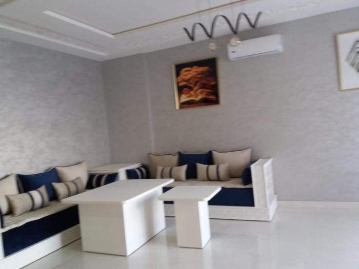 Standing avec piscine vue mer