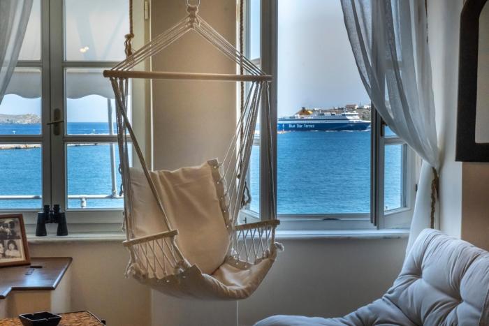 La casa Nikolaou Sylivani with view N