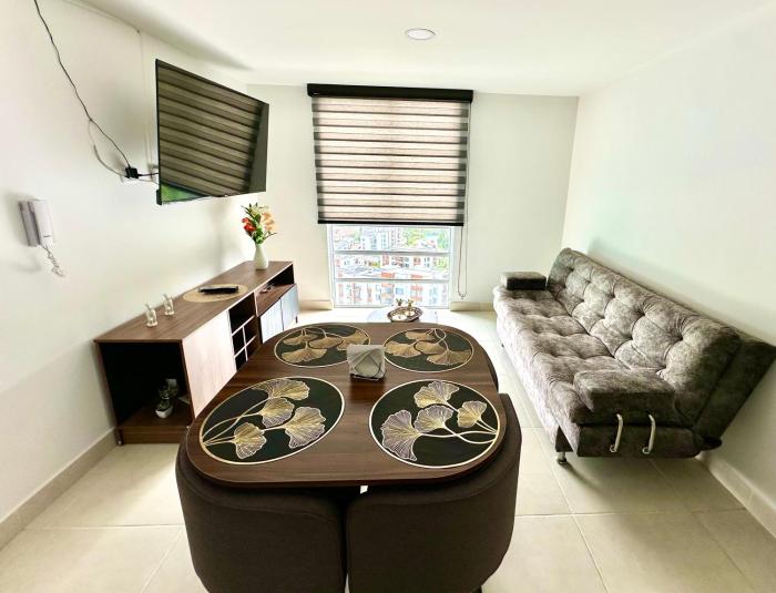 Lujoso apto central Urban