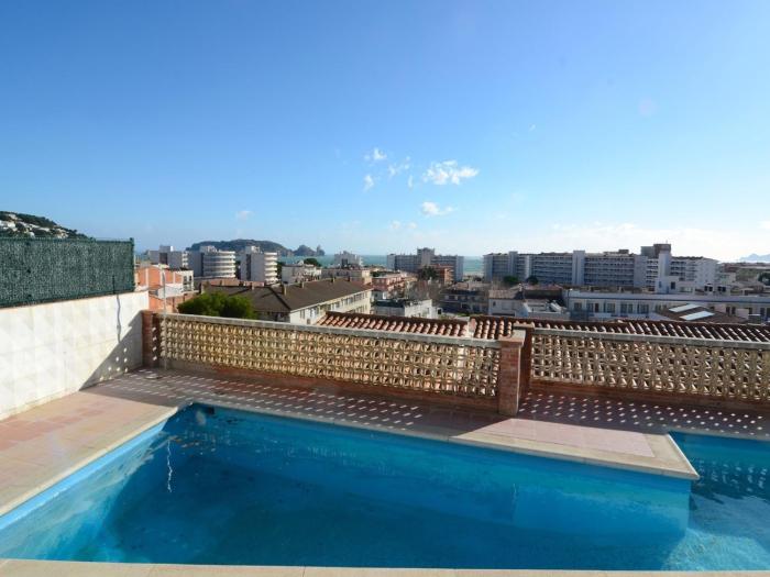 Apartment in Spain near Sandy Beach