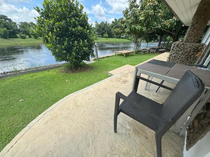 ริเวียร่า วิลล่า นครนายก