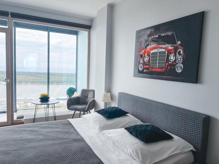 UP 34 FLOOR APARTMENTS