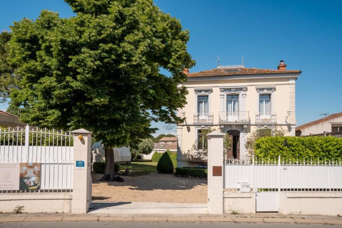 Coeur Cristal - Maison de maître & Ecolodge avec piscine et jardin