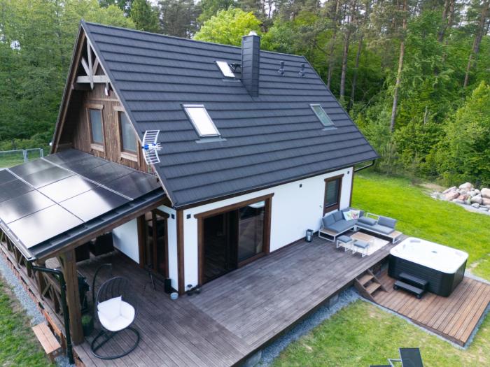 Kaszubska Nirvana - całoroczny dom na wyłączność z jacuzzi