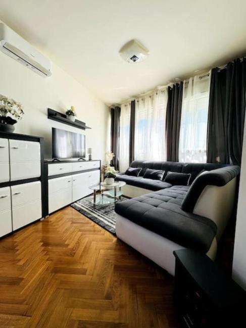 Apartment Maja