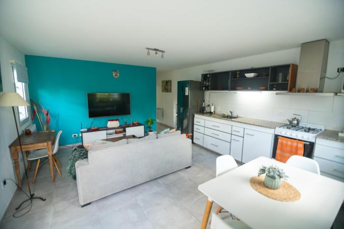 seven colors apartment