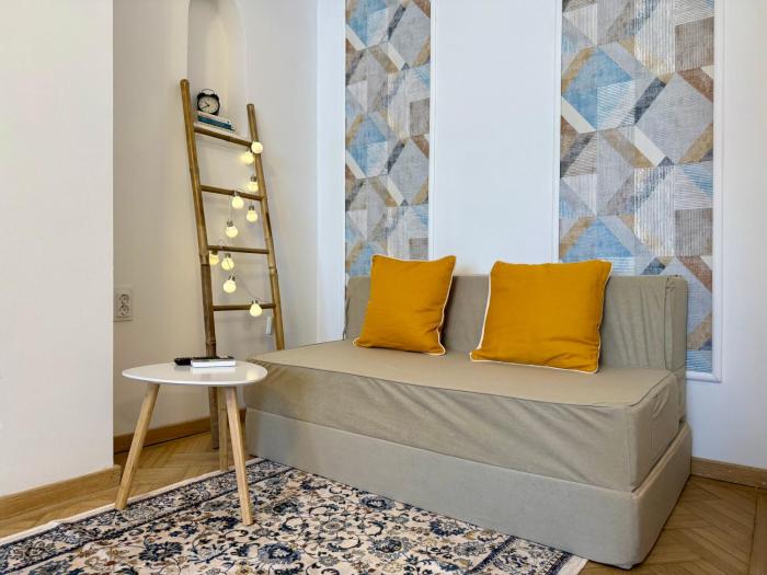 Elada Studio near Cismigiu Park