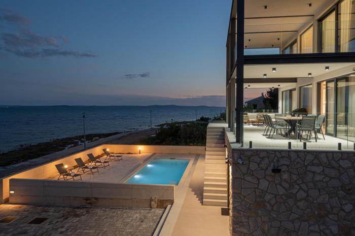 Luxury Seafront Villa Aurea - with private Pool, Game Room & Stunning Sea Views