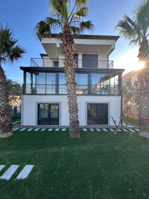 Luxury Villa to the Sea on the Island of Cunda,PEARL MANSİON