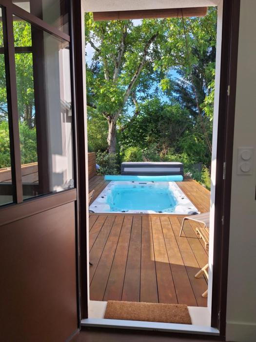 Studio de charme et spa de nage