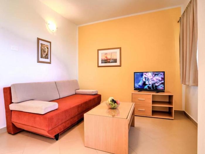 Wonderful Brsec Apartments with Sea View and Shared Pool - Standard One Bedroom Apartment