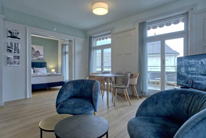 BANK House Suite 303 - GRIWA RENT