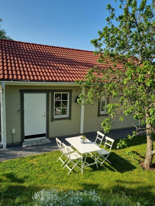 Lantlig lägenhet nära Uppsala