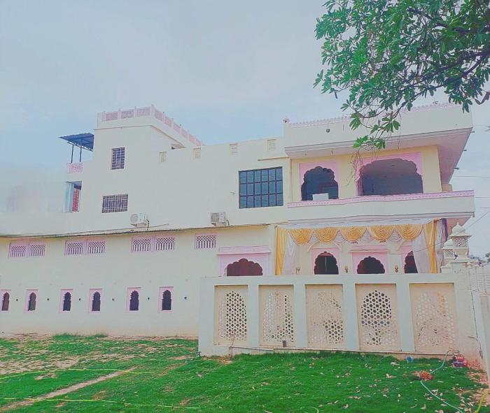 Ranak Palace - A Luxury Home Stay