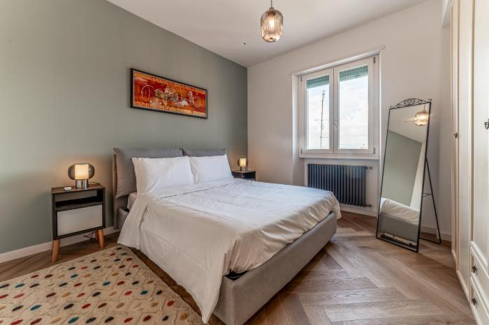 Naomis Flat - Metro Mirti